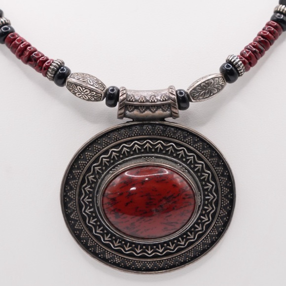 Premier Design Statement Necklace - Picture 2 of 3